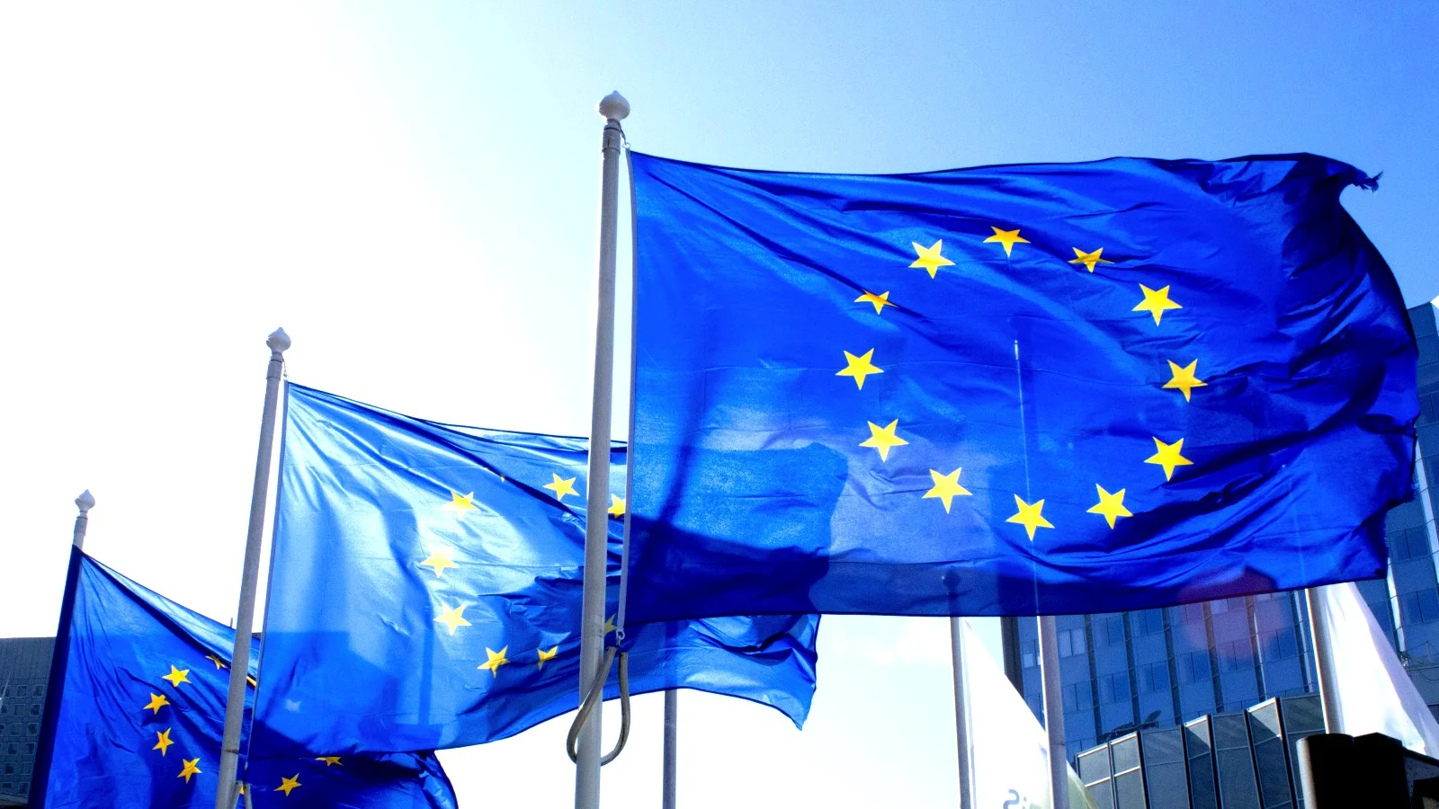 亚马逊云账户遭到黑客攻击后，欧盟委员会350G数据遭泄露-全球CTI监控